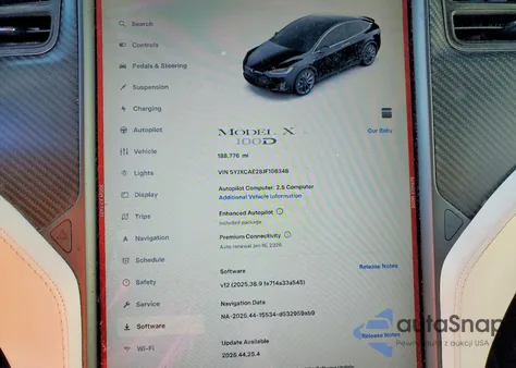 2018 Tesla Model X из США, поврежденный, VIN 5YJXCAE28JF106348